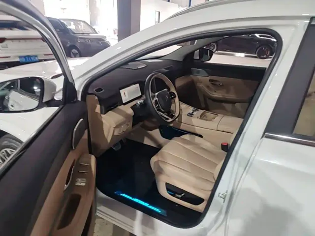 Jetour Shanhai L9 — Фото автомобиля 22