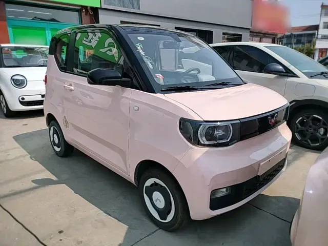 Wuling Hongguang Mini EV — Фото автомобиля 3