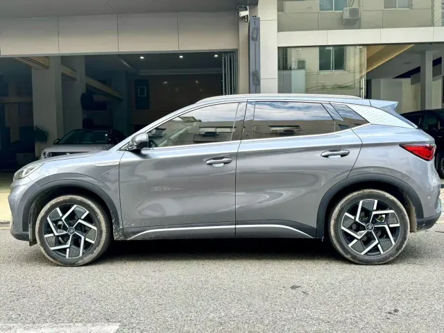 BYD Yuan PLUS — Фото автомобиля 7