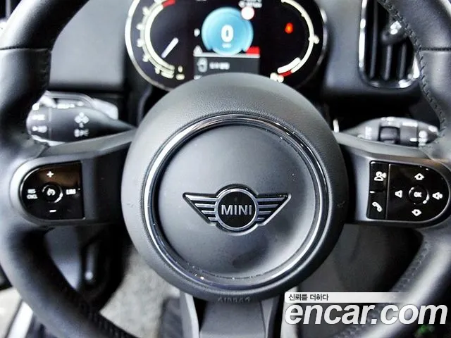 MINI Countryman — Фото автомобиля 8