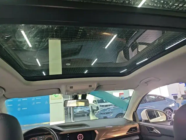 Volkswagen Tharu — Фото автомобиля 17