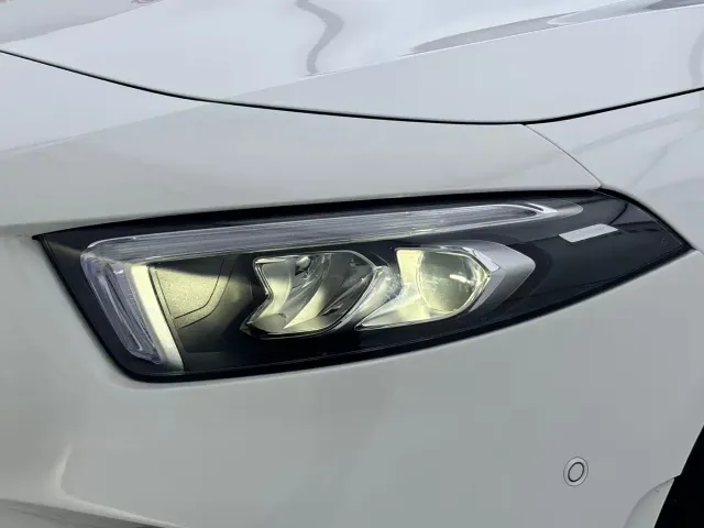 Mercedes-Benz A-Class — Фото автомобиля 16