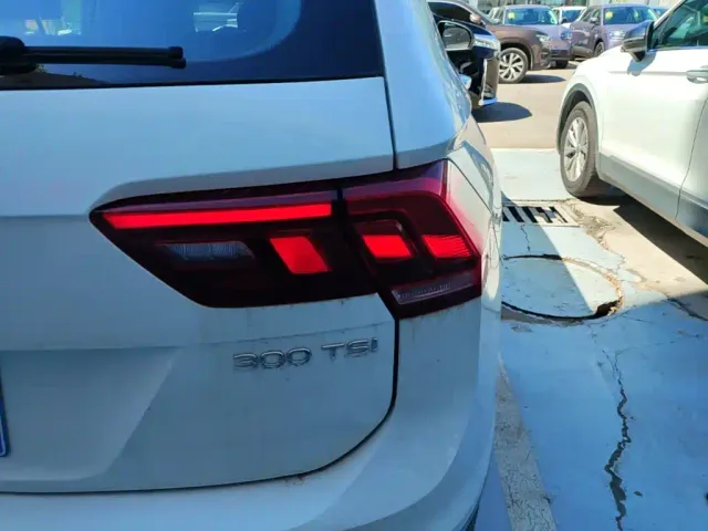 Volkswagen Tiguan L — Фото автомобиля 7