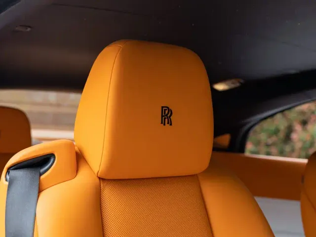 Rolls-Royce Wraith — Фото автомобиля 19