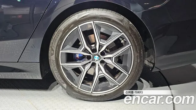 BMW 5-Series 5 серия (G60) 523d M Sport — Фото автомобиля 18