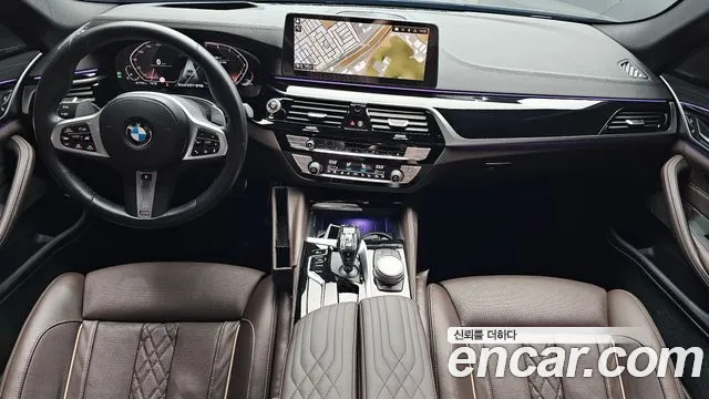 BMW 5 Series G30 — Фото автомобиля 7