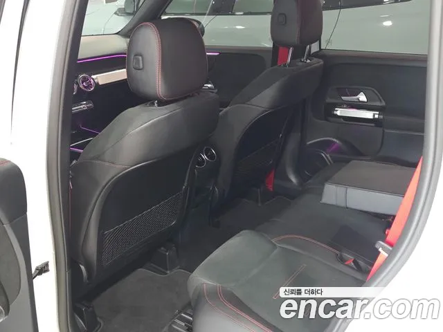 Mercedes-Benz GLB-Class — Фото автомобиля 12