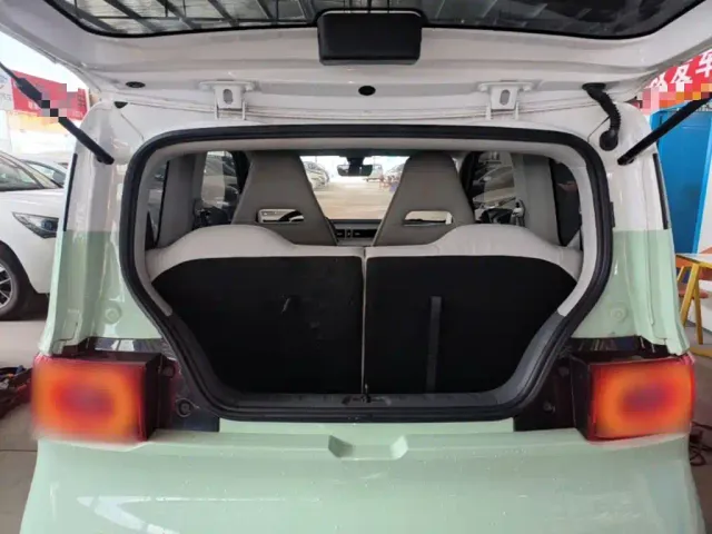 Wuling Hongguang Mini EV — Фото автомобиля 18