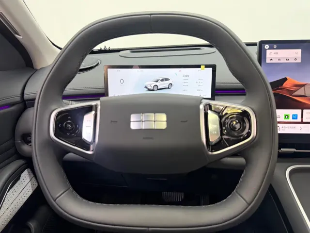 Geely Galaxy Starship 7 EM-i — Фото автомобиля 13