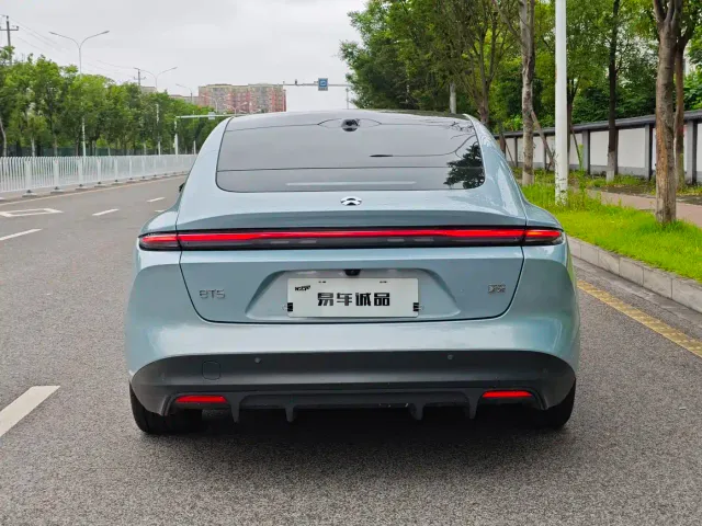 Nio ET5 — Фото автомобиля 6