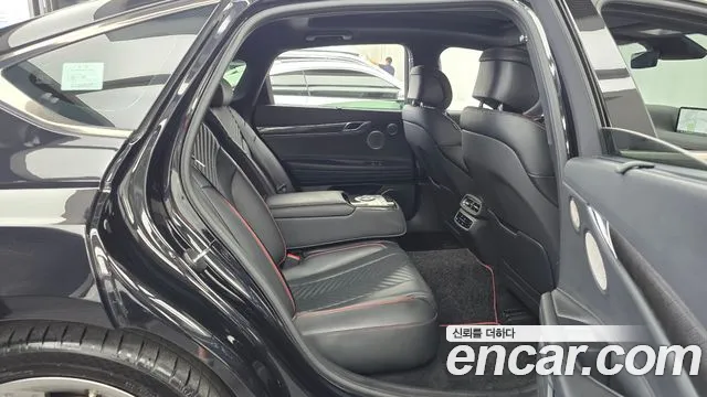 Genesis G80 Бензин 3.5 турбо AWD — Фото автомобиля 12