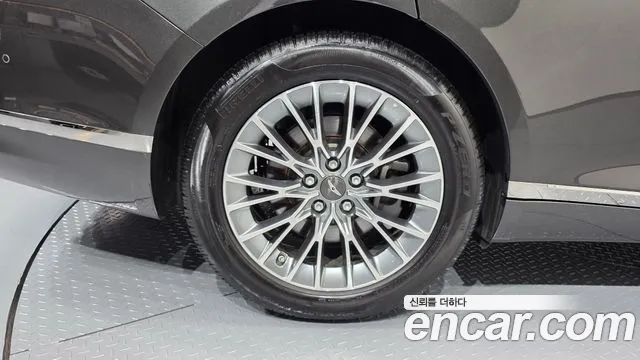 Genesis G80 RG3 — Фото автомобиля 5