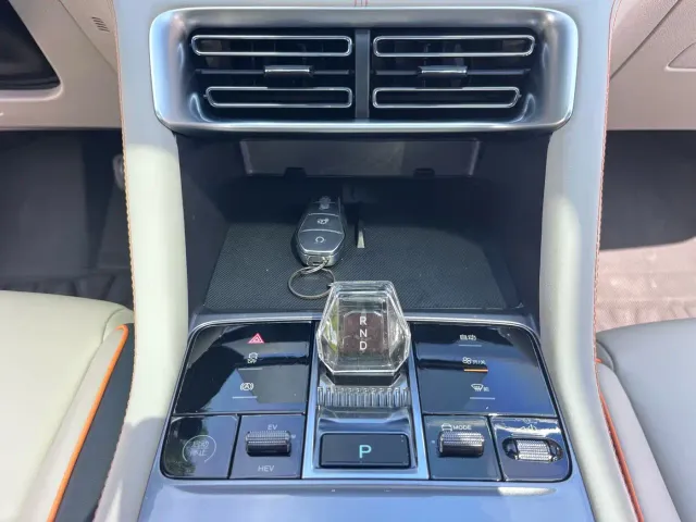 BYD Song PLUS — Фото автомобиля 19