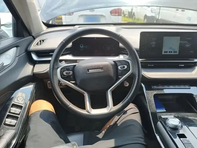 Haval H6 — Фото автомобиля 10