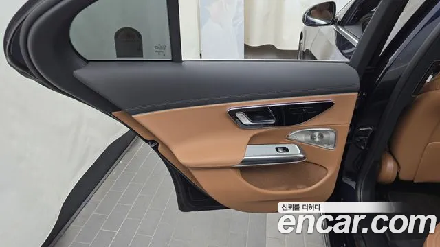 Mercedes-Benz E-Class W214 — Фото автомобиля 25