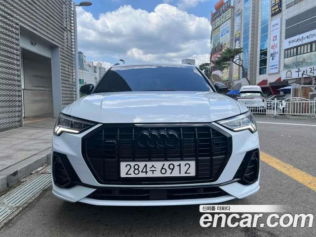 Audi Q3 40 TFSI quattro Premium — Фото автомобиля 3