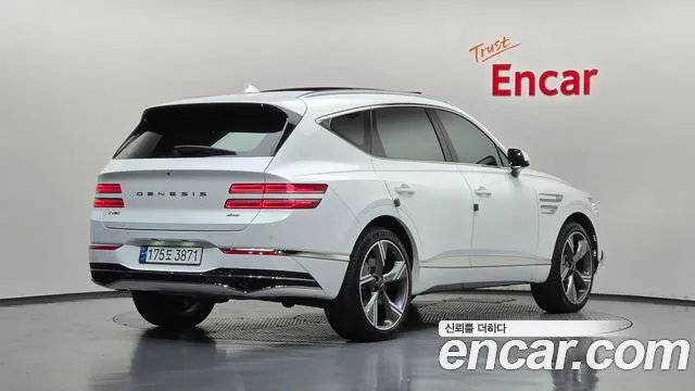 Genesis GV80 — Фото автомобиля 2