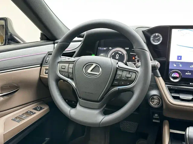 Lexus ES — Фото автомобиля 23