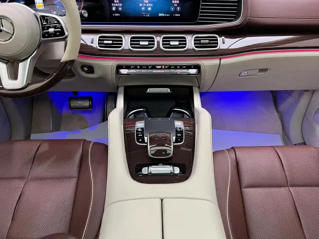 Mercedes-Benz Maybach GLS — Фото автомобиля 20
