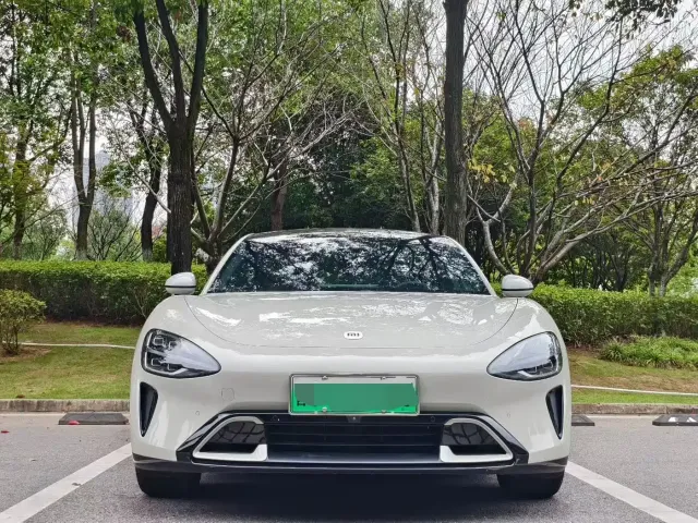 Xiaomi SU7 — Фото автомобиля 2