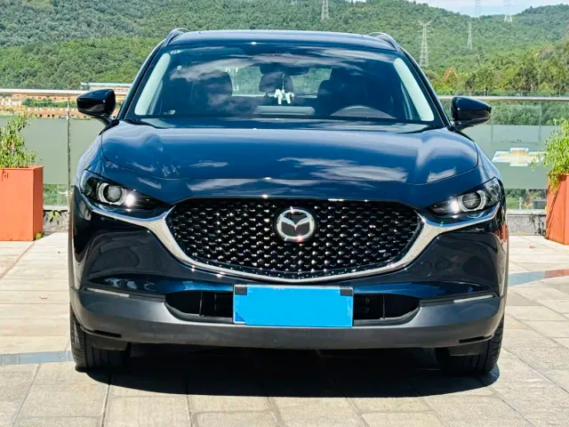 Mazda CX-30 — Фото автомобиля 2