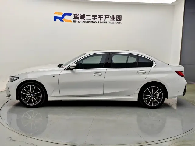 BMW 3 Series — Фото автомобиля 3