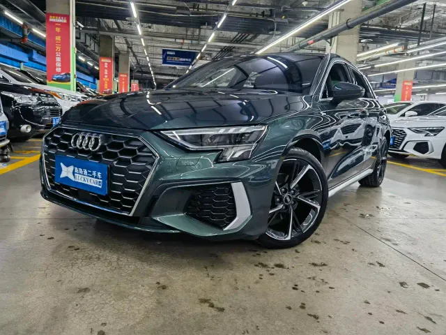 Фотография автомобиля — Audi A3