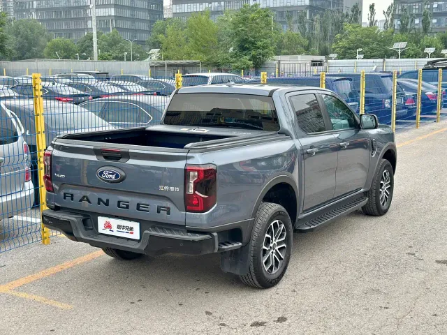 Ford Ranger — Фото автомобиля 10
