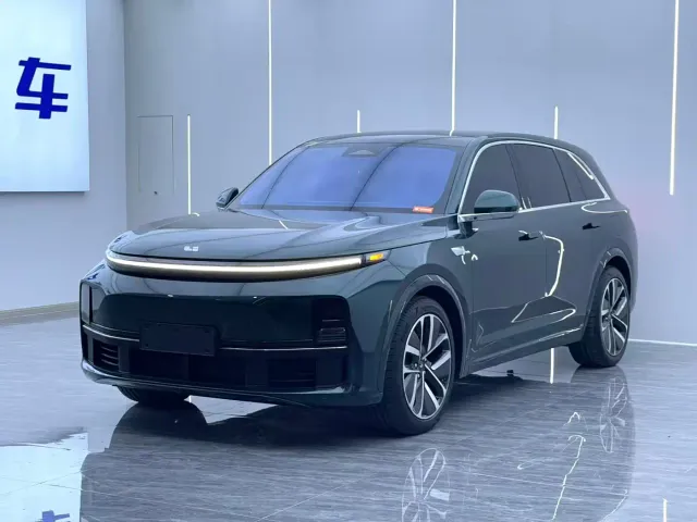 Фотография автомобиля — Li Auto L7