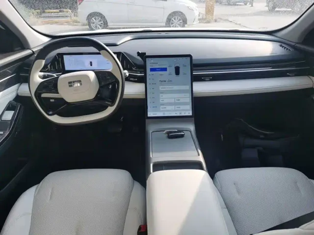 Geely Galaxy L6 — Фото автомобиля 9