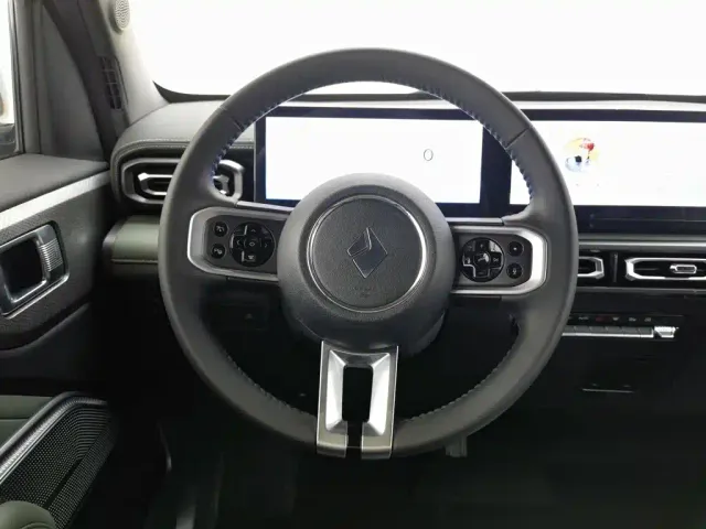 Baojun Yep — Фото автомобиля 11