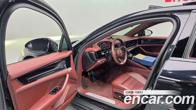 Porsche Panamera 976 — Фото автомобиля 10