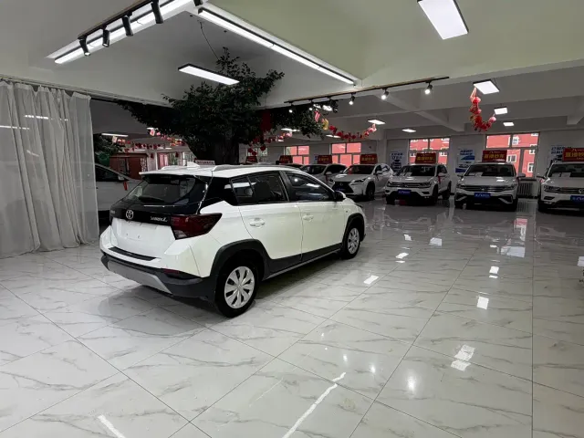 Toyota YARiS L Zhi Xuan — Фото автомобиля 6