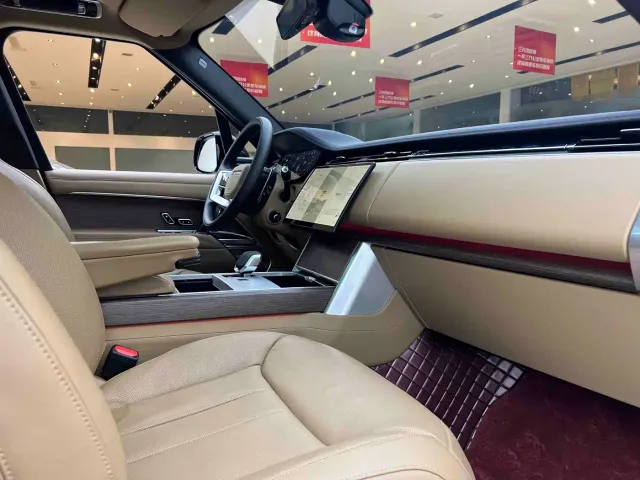 Land Rover Range Rover — Фото автомобиля 24
