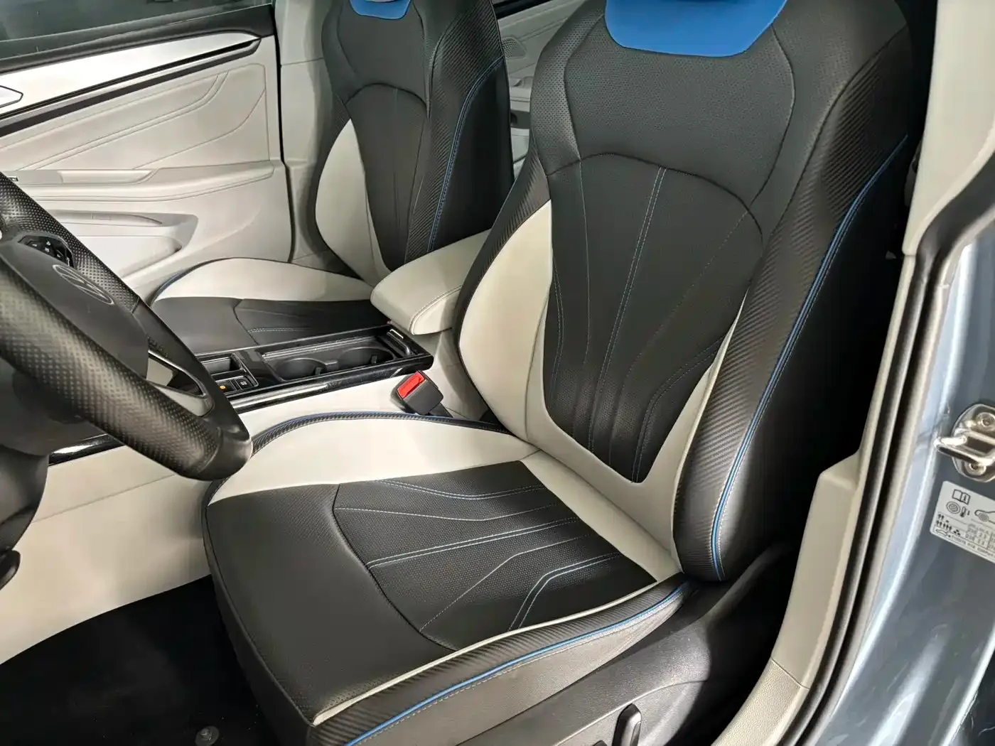 Volkswagen Lamando 2022 Lamando L 280TSI DSG Cool Edition — Фото автомобиля 8
