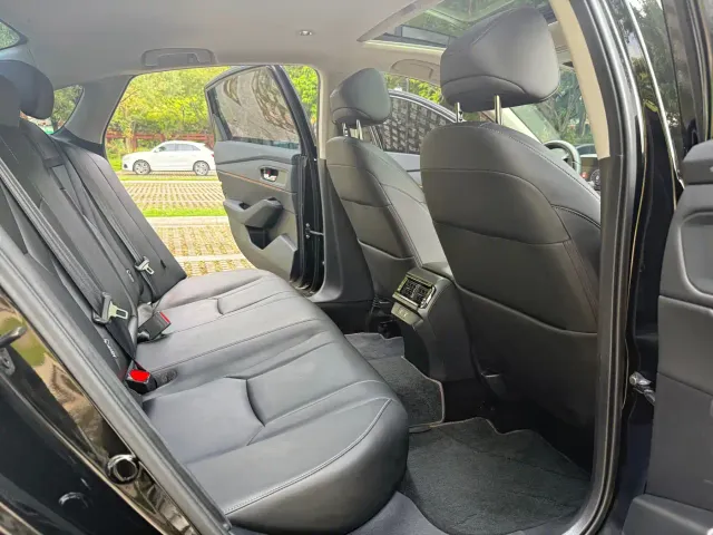Honda Accord — Фото автомобиля 10