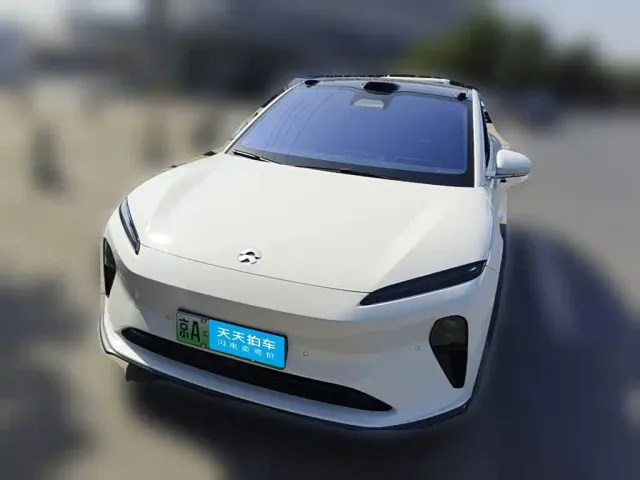 Фотография автомобиля — Nio ET5 Touring