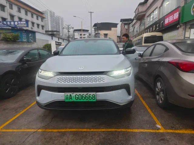Фотография автомобиля — Leapmotor C11