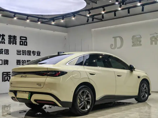 BYD Seal 06 — Фото автомобиля 14