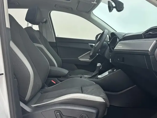 Audi Audi Q3 2022 35 TFSI Progressive Dynamic — Фото автомобиля 9