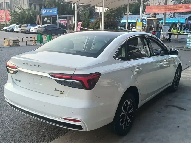 Roewe i6 MAX EV — Фото автомобиля 10