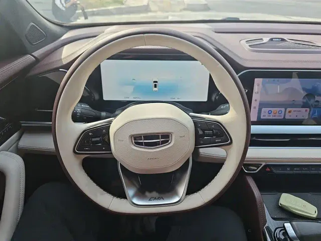 Geely Xingyue L — Фото автомобиля 8