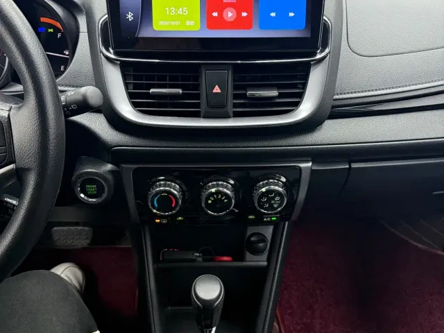 Toyota YARiS L Zhi Xuan — Фото автомобиля 9