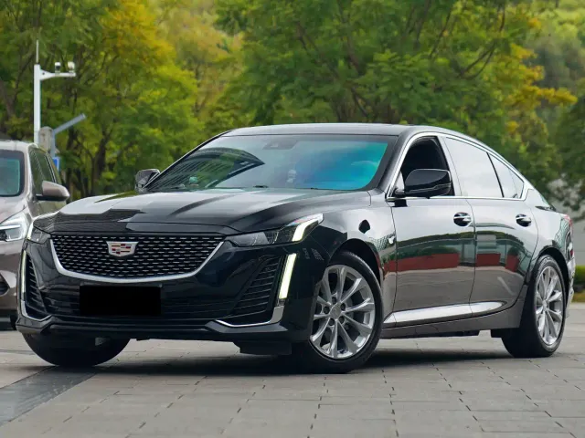 Фотография автомобиля — Cadillac CT5