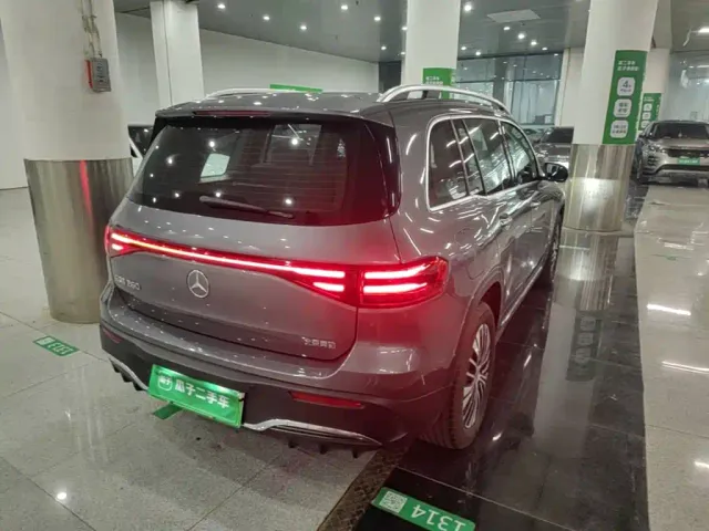 Mercedes-Benz EQB — Фото автомобиля 7