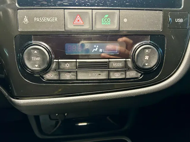 Mitsubishi Outlander — Фото автомобиля 18