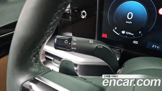 Hyundai Grandeur GN7 — Фото автомобиля 28
