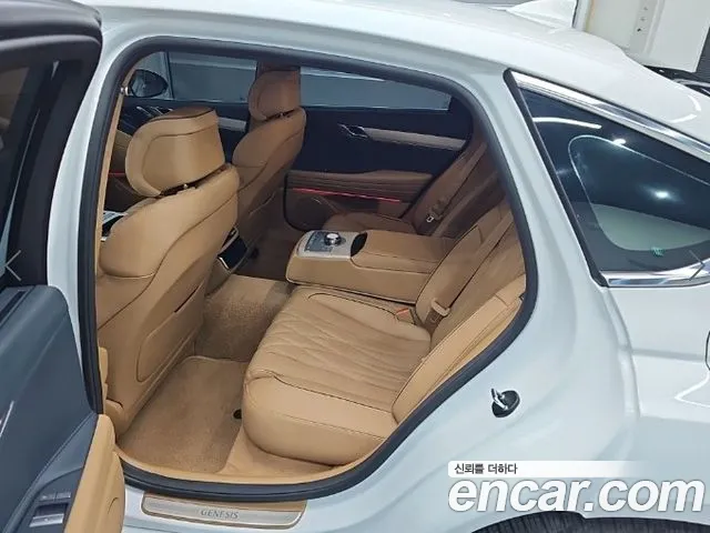 Genesis G80 RG3 — Фото автомобиля 12