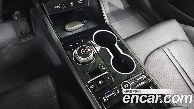 Kia K5 Новый K5 3 поколение 2.0 LPi(Для проката) — Фото автомобиля 9