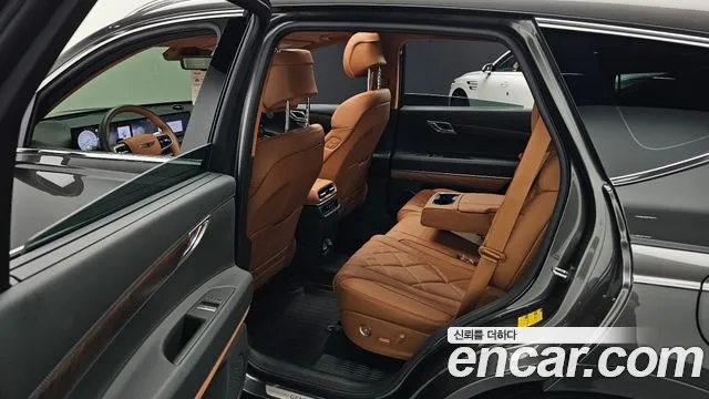Genesis GV80 2.5T Бензин AWD — Фото автомобиля 12